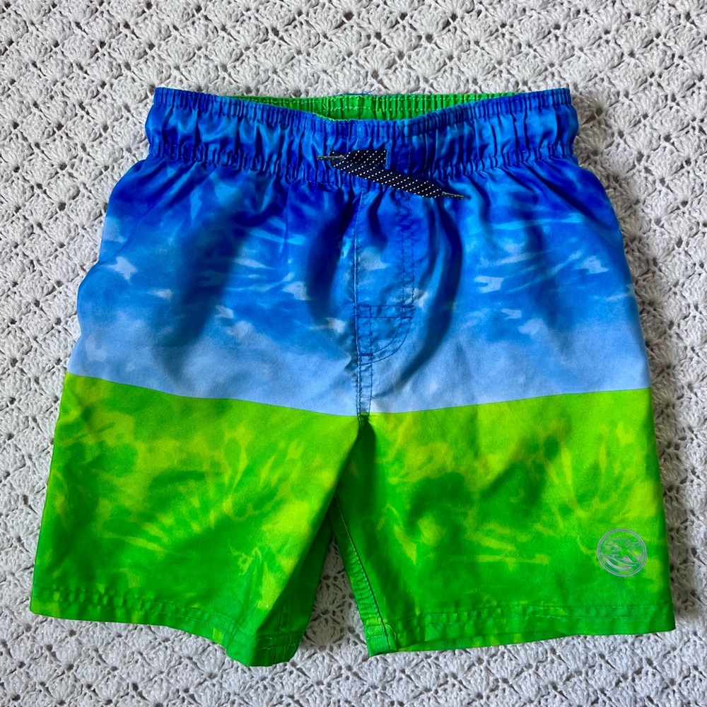 🤩 3 for 15 💲 ZeroXposur Boys colorblock green and blue Swim Trunks- size 4